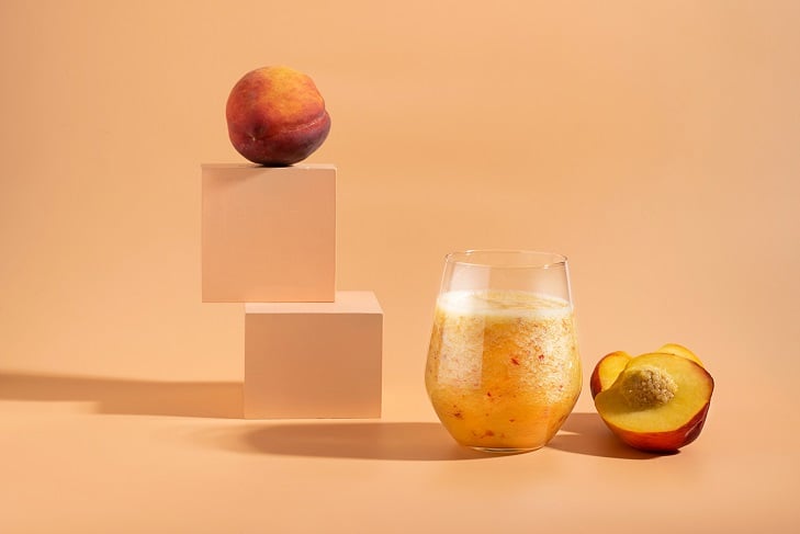 peach_drink_small_iStock-1327804943