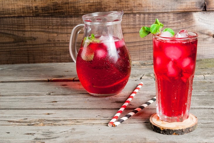 sirup_rot_small_iStock-640976006